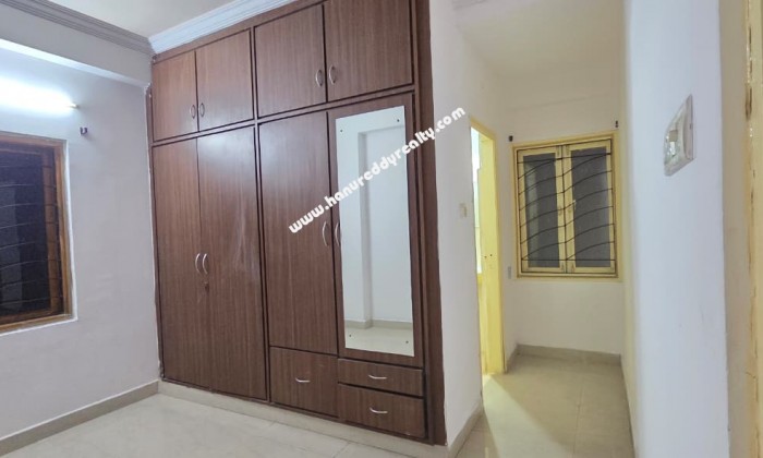 3 BHK Flat for Sale in H B colony